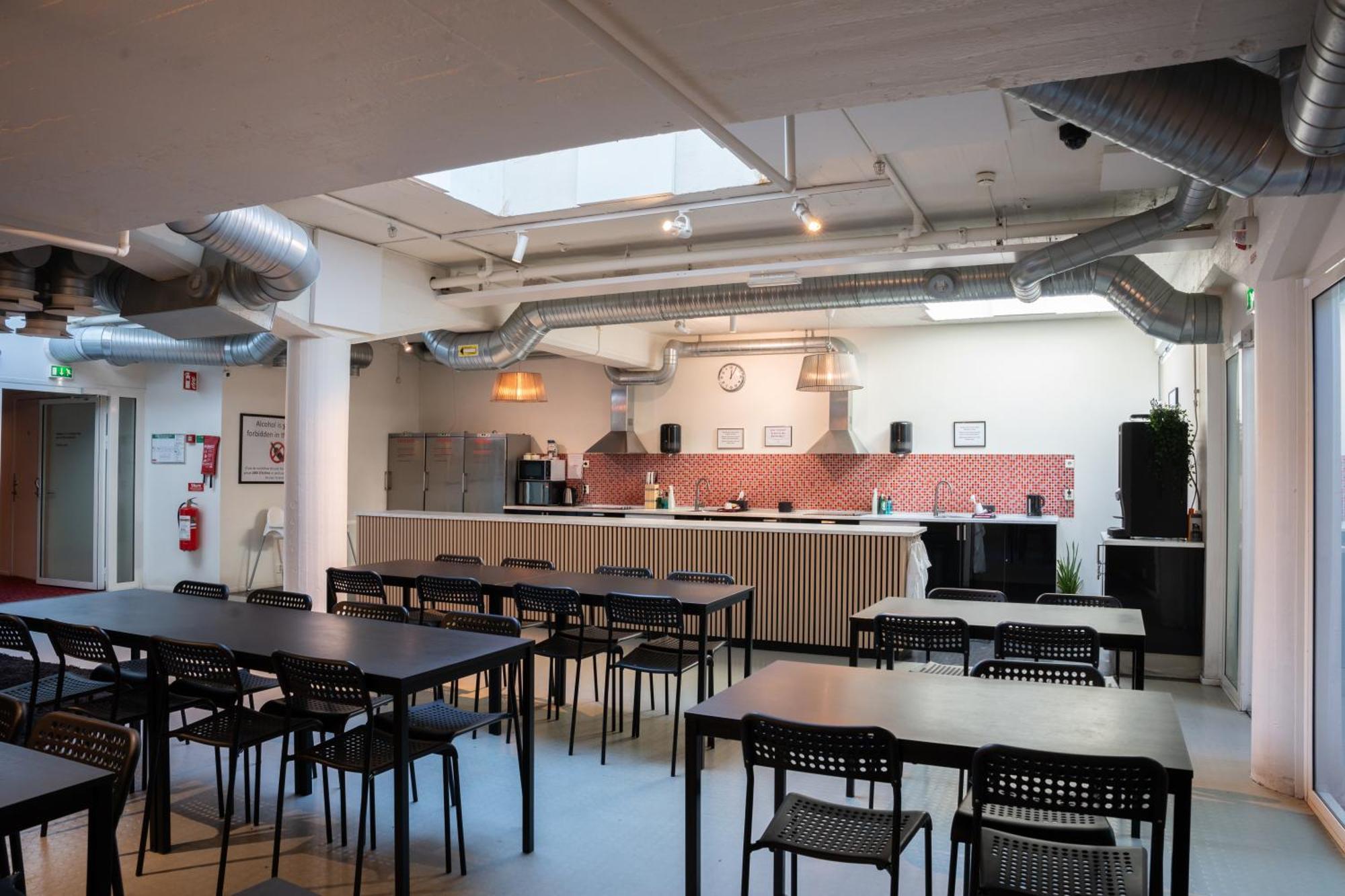 Stockholm Hostel ภายนอก รูปภาพ